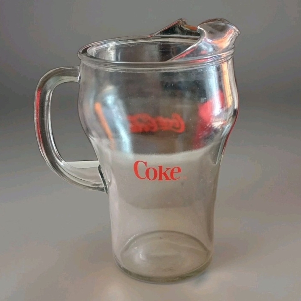 Coca Cola Clear Glass Pitcher With Ice Guard Pour Spout 2 Quart Vintage Coke